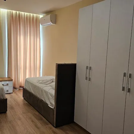 Airport Apartment